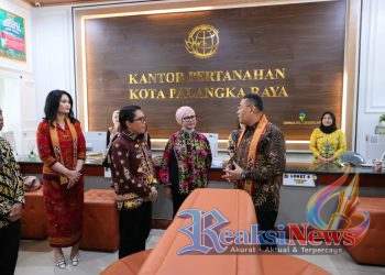 Wamen Ossy Tinjau Kantah Kota Palangkaraya: Ingin Layanan Pertanahan Semakin Memudahkan Masyarakat