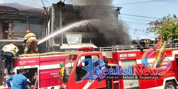 Insiden Rumah Makan Padang Hangus Terbakar di Sukabumi, Api dari Tabung Gas Bocor