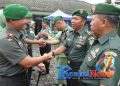 Dandim 0607/Kota Sukabumi Beri Penghormatan Terbaik untuk Prajurit Purna Tugas dan Pindah Satuan
