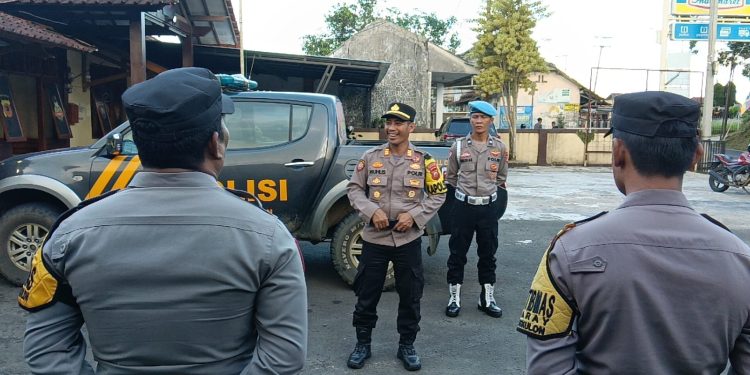 Jelang Idul Adha 1447 H, Polsek Jampangkulon Gelar Apel Kesiapsiagaan: Kapolsek Perintahkan Intensifkan Patroli