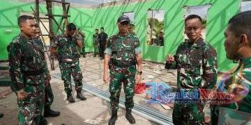 Pastikan Pembangunan Berjalan Optimal, Pangdivif 3 Kostrad Tinjau Progres Rehabilitasi Fasilitas Satuan Jajaran Brigif 3 Kostrad