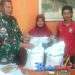 Babinsa Hegarmanah Serda Cahyana Koramil 2203/Warungkiara Kawal Penyaluran Banpang, 746 KPM Terima 20 Kg Beras dan 4 Liter Minyak
